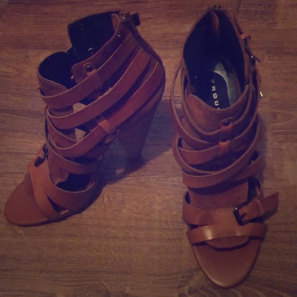 Trouve - Lea- Size 9, Cognac